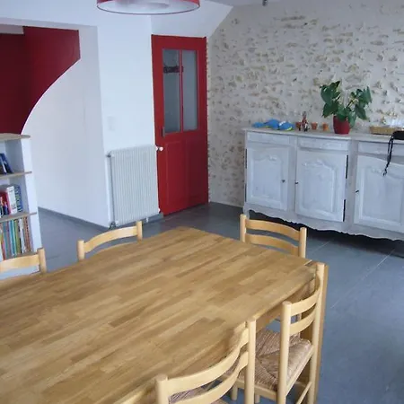 Maison De Ville Renovee בית נופש